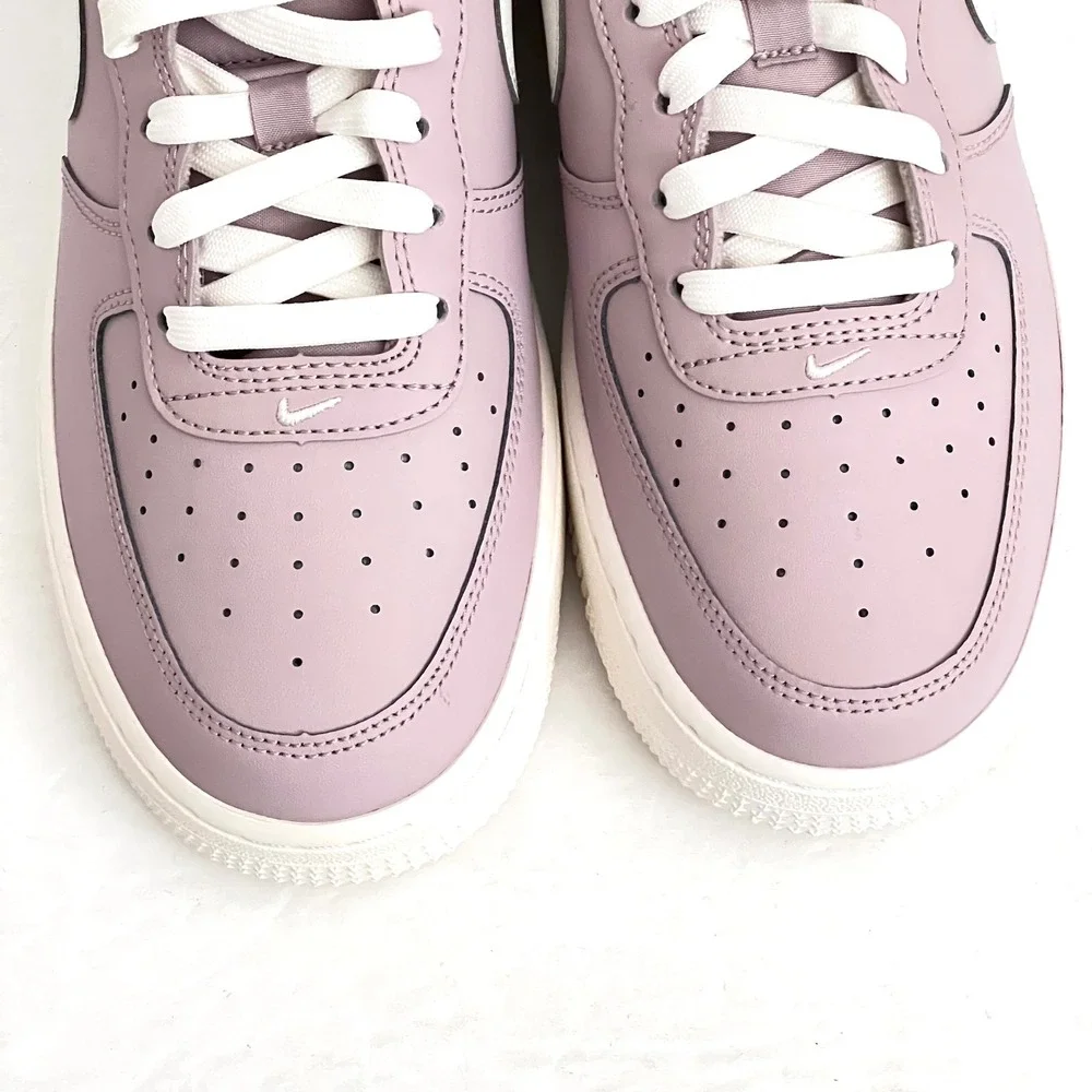 Nike Grade School Air Force 1 Low Youth 6.5 Woman 8 Rose/Sail Sneakers